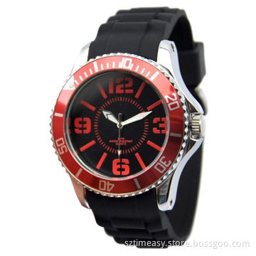 New Type Watch in Gold Plating, Stainless Steel Case and Fashionable Stylish Watches for Youths